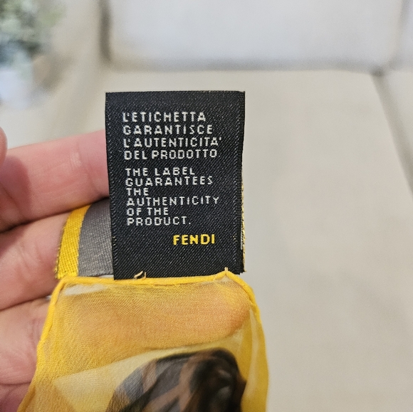 Authentic Fendi silk scarf - Picture 8 of 12